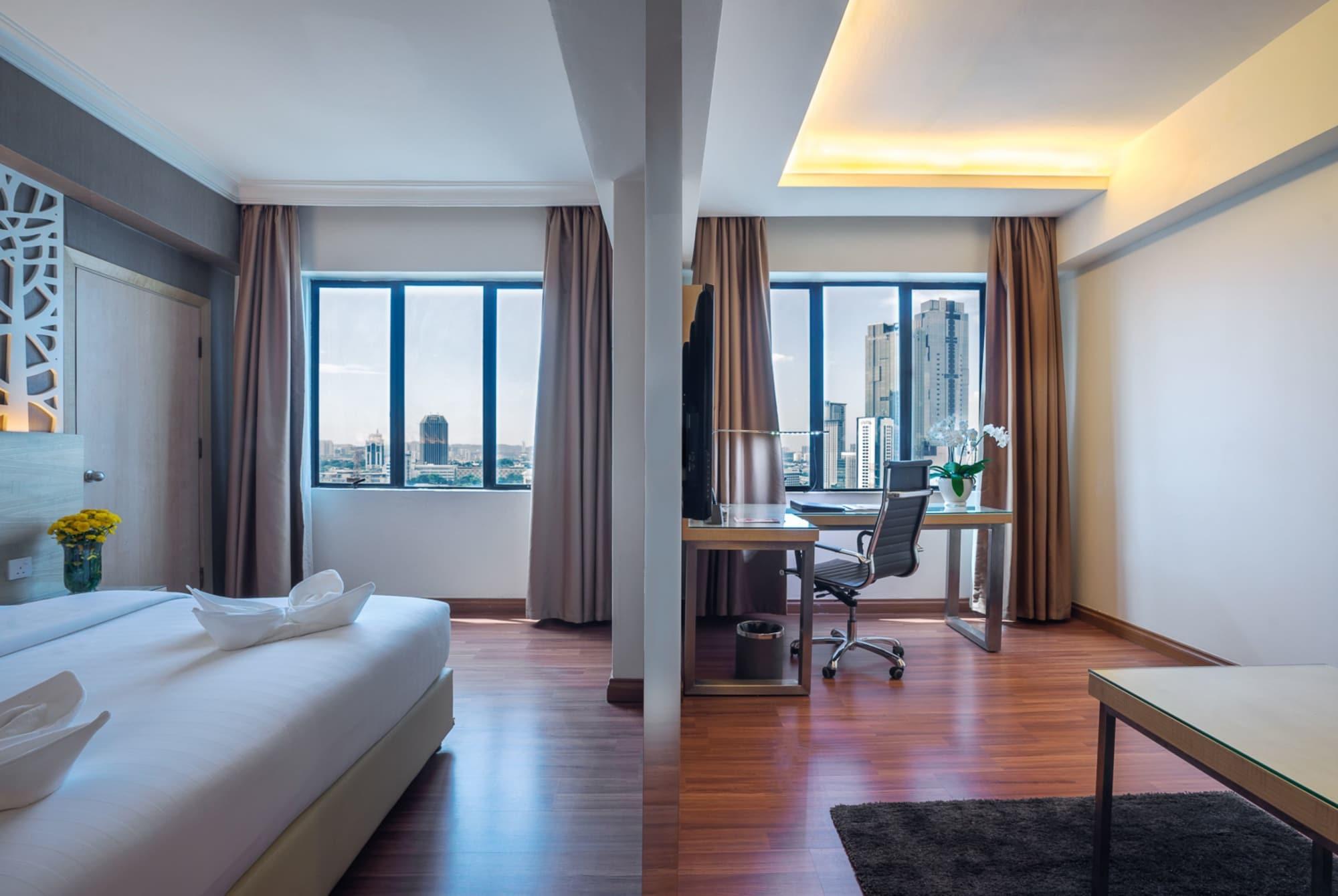 Crystal Crown Hotel Petaling Jaya Extérieur photo